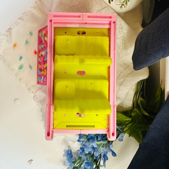 LPS Littlest Pet Shop Pets in The City LPS Shuttle Bus - Picture 6 of 6